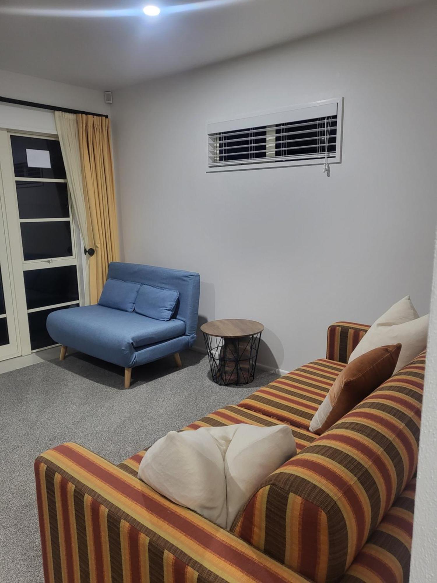Holiday home Beachfront Beauty Whangaparaoa